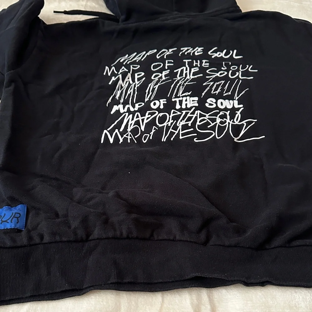 BTS Map of the Soul MOTS Tour Black Hoodie | Limited Edition - Picture 9 of 9